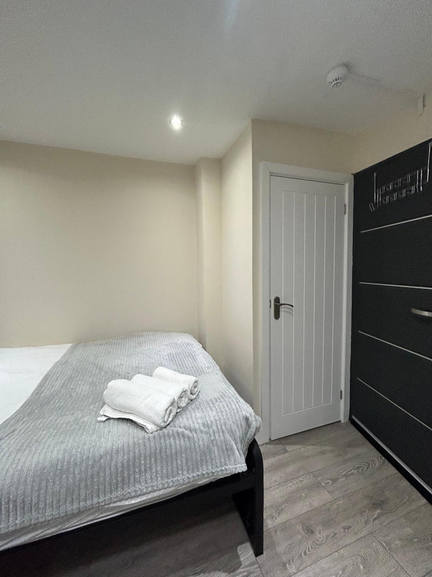 Shoreditch Rooms - Apartments And Rooms In The City London Exteriör bild